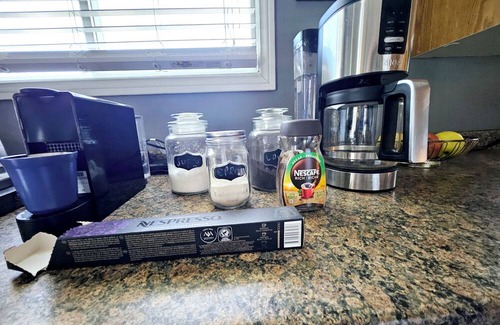 Welland Apartment | Chic, Cozy & Fully Equipped Apartment