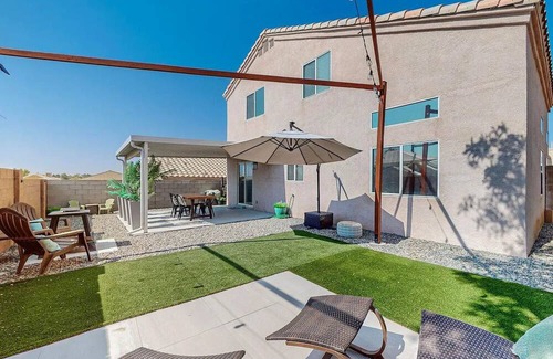 Skies West House | Charming 3-bedroom house with AC and WiFi in fabulous Albuquerque
