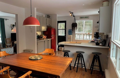 Lac-Brome House | House in the townships, halfway between Sutton/Lake Brome and Bromont!