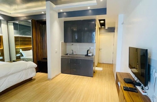 Gomti Nagar Apartment | Hotel Vyom(Family & Couple)
