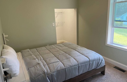 St Ignace House | Entire House - Downtown St. Ignace