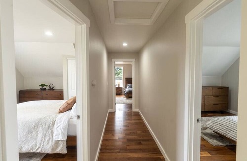 Parkland Bed & Breakfast | Room with Queen Bed in Tacoma