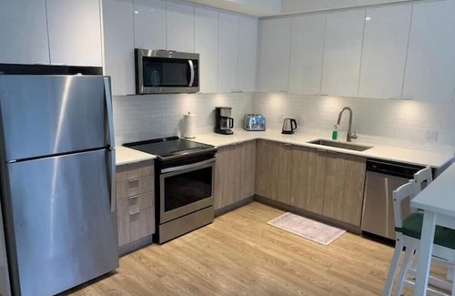 Downtown Squamish Condo | The Main Penthouse