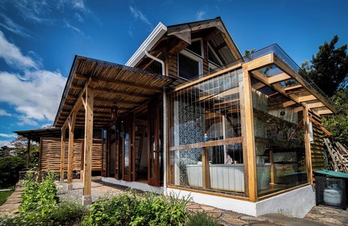 Monteverde House | Casita Acantilado Timber-Frame Tiny House in Monteverde