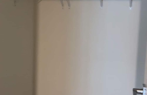 Mundelein Apartment | Cozy 1-bedroom apartment with AC, WiFi in Mundelein