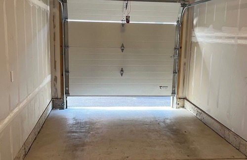 Mundelein Apartment | Cozy 1-bedroom apartment with AC, WiFi in Mundelein