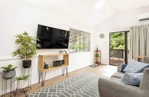Kewarra Beach House | The Cottage - Mountain Views 1BR - 5 min to Beach