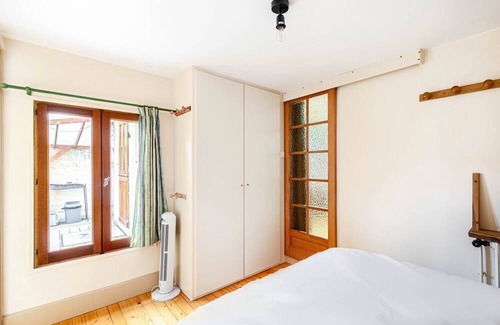 Arcueil House | GuestReady - Modern Comfort in Arcueil