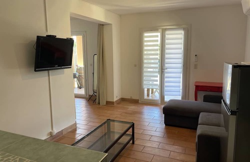Mezzavia House | Top of villa with sea view and swimming pool in Ajaccio