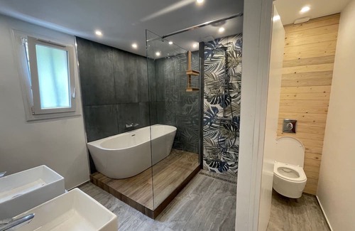 Mezzavia House | Top of villa with sea view and swimming pool in Ajaccio