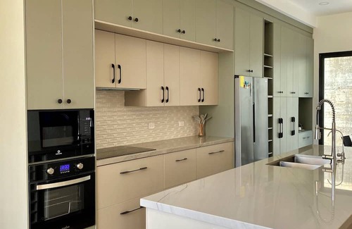 Olon House | Cozy, Comfy and Spacious Apartment.