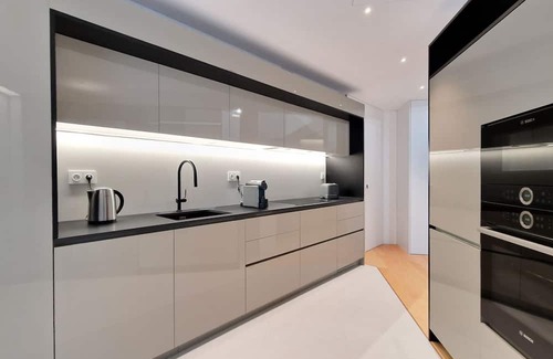 Se Apartment | Daysy Savoy by LovelyStay