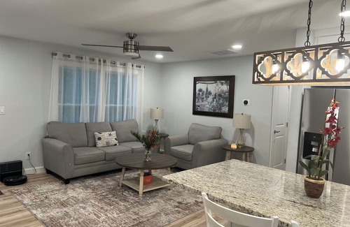 Citrus Park House | Lovely guest house in a quiet and serene setting in north Tampas