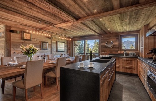 Le Planellet Ski Chalet | Luxury Chalet With Admirable And Relaxing Views