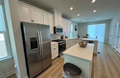 Midlothian House | A Diamond in Richmond!