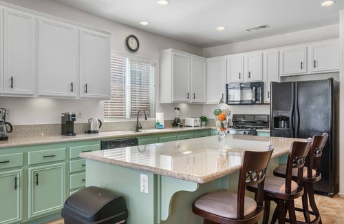 Indio House | New/Indian Palms Retreat/Near Music Festival/Golf/Dog-Friendly/Pickleball/Tennis#051502