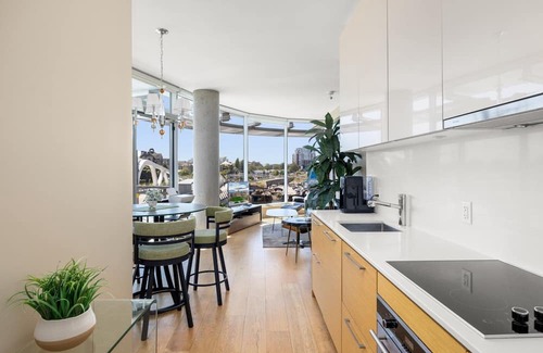 Inner Harbour Condo | Waterfront Living in the Heart of Downtown Victoria