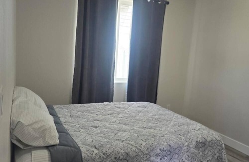 Elko House | Cozy 3-bedroom, 2bath, 2car garage house in Elko near Walmart