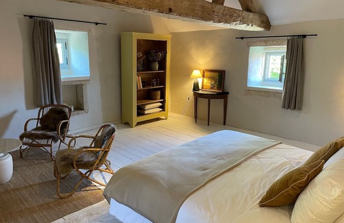 Sacquenay House | Manoir de Sacquenay - Independent guest house in the heart of Burgundy