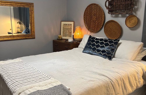 Northeast Pensacola House | Artsy 2bdr/2bath house close to I10. Pet friendly with fenced yard!