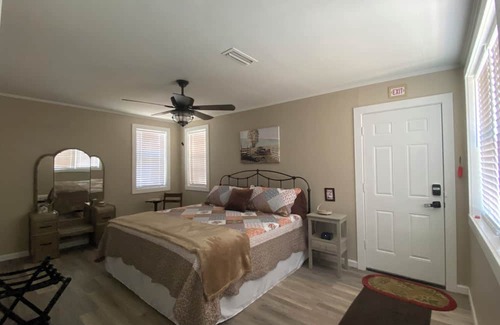 Enterprise Other | Cozy farmhouse near Fort Novosel sleeps 4, with full kitchen, laundry, & Wi-Fi