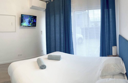 Launaguet House | Maison Spacieuse Proche Métro Toulouse - Climatisée+jardin+2 Pkg+piscine