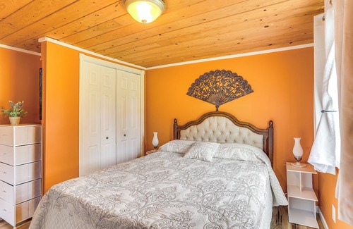 Water Valley House | Cozy Water Valley Home w/ Yard & Fire Pit!