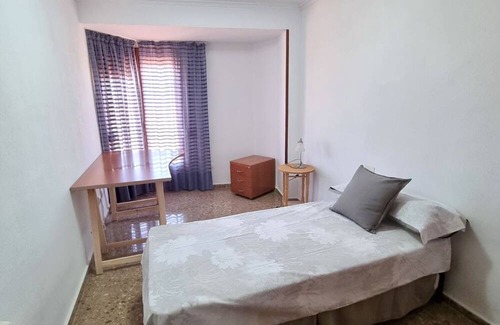 San Juan de Alicante Condo | Estupendo Piso con Vistas Expectaculares en el Centro de San Juan de Alicante