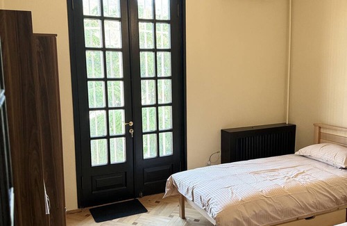 Vake House | Comfy Dorms