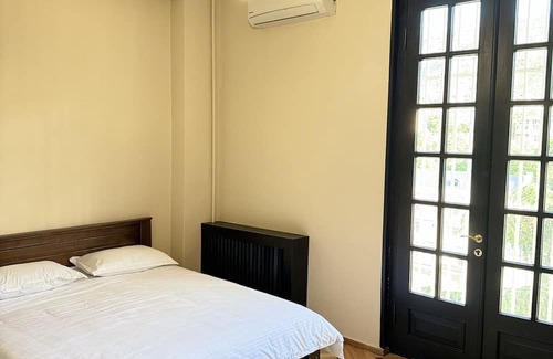 Vake House | Comfy Dorms