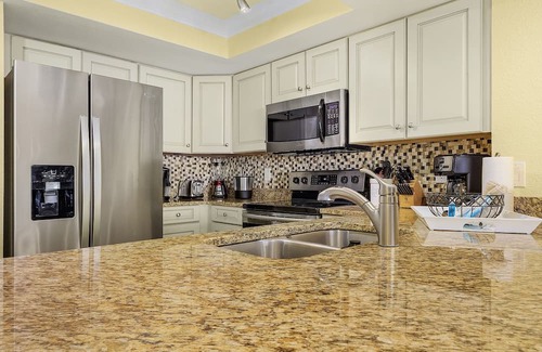 Punta Rassa Condo | Bay View 1034: Beachfront 10th Floor Resort Condo - Breathtaking views