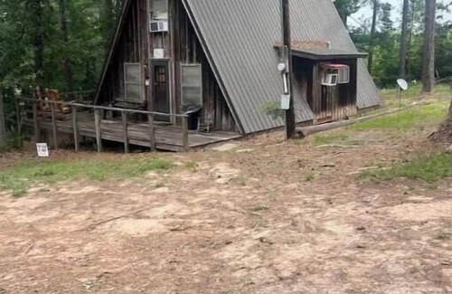 Negreet Cabin | Coach's A-Frame Cabin