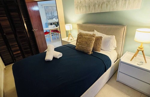 Flamenco Apartment | Stay in Flamenco Beach. Beautiful apartment, just steps from the beach!
