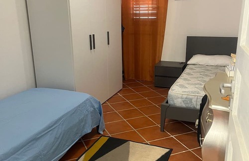 Marsala House | Holiday Home 'Villa Settimo' with Private Terrace, Private Garden and Air Conditioning