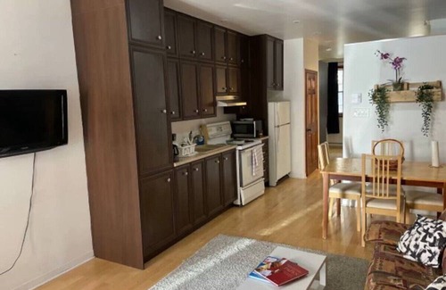 De Lorimier Apartment | Charming Apartment in Plateau