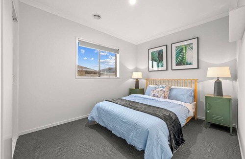 Delacombe House | Welcome to our family-friendly and cozy Ballarat Bliss Airbnb.
