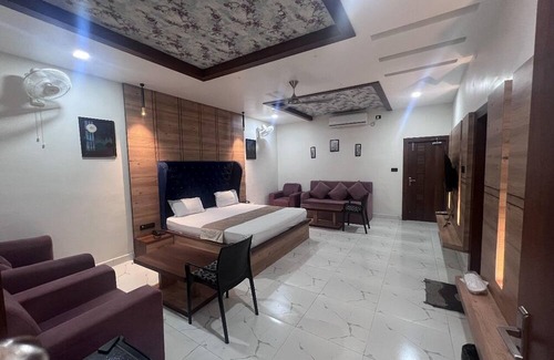 Hazaribagh Hotel | Saini Hotel