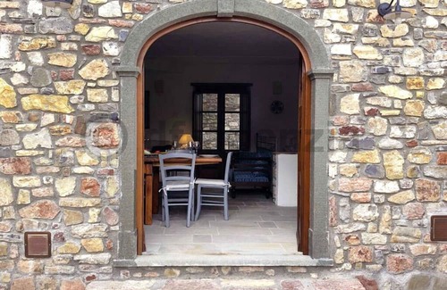 Villa Collemandina House | Stylish vacation home with private pool