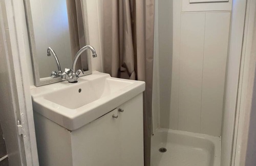Rousson Apartment | Appartement Cosy Entre Mer et Cevenes