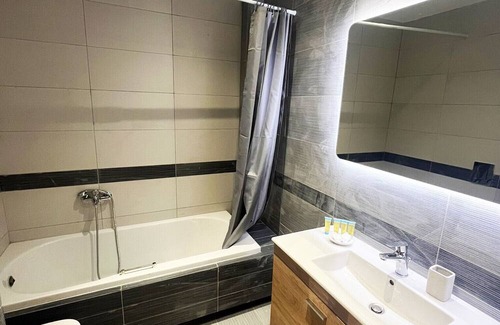 Kalyvia Thorikou Apartment | Gtrip Sunset Pool Apartment - 7082