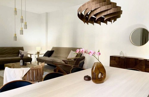 Kueps House | Modern Appartement met Wifi