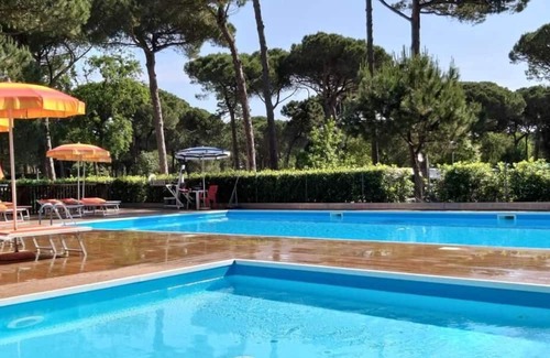 Marina di Ravenna House | Rivaverde Family Camping Village Lodge Comfort Dog für 6 Personen