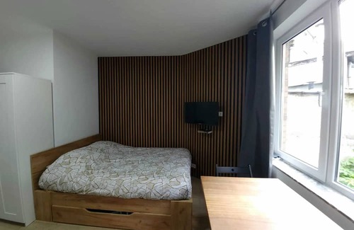 Saint-Josse-ten-Noode Apartment | Homerez - Nice studio for 2 ppl. at Saint-Josse-ten-Noode