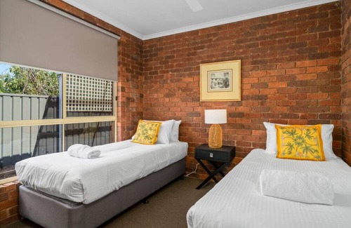 Shepparton House | Beautiful Bala - Shepparton
