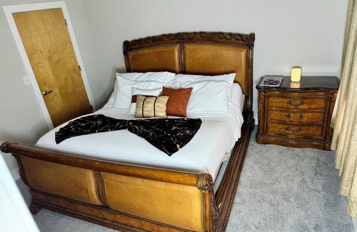 Castleberry Hill Apartment | Metroelegant in downtown Atlanta