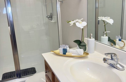 Castleberry Hill Apartment | Metroelegant in downtown Atlanta