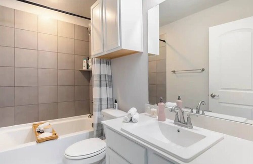 Mesquite House | Villa Azul 15Min to Downtown Dallas & Lake RH