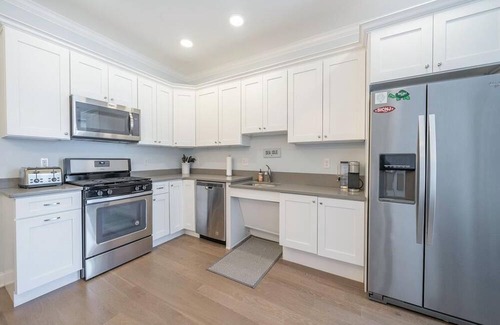 Townsend's Inlet Condo | Townsend Inlet condo with ocean and bay view! Handicap accessible!