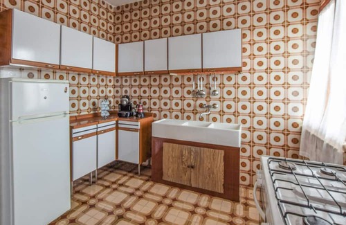 Calalunga-Pietragrande Apartment | Pack your bags and look forward to relaxing days in this holiday apartment in Calabria.