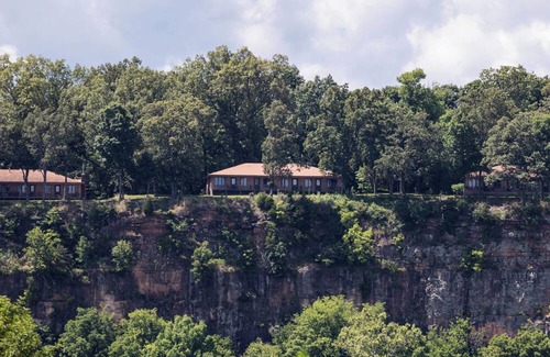 Golconda House | Be refreshed at this Cozy Retreat!
